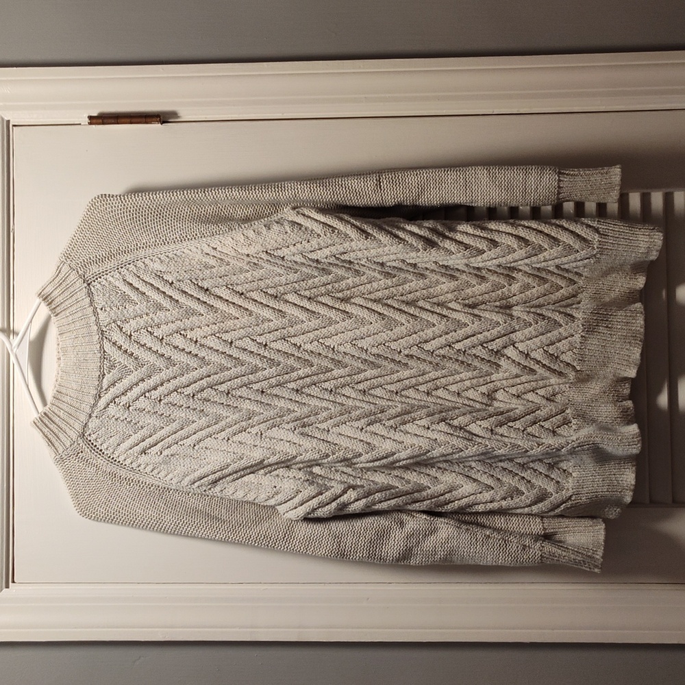 EUC Chaps Women's Beige & Gold Sweater, Size 1X